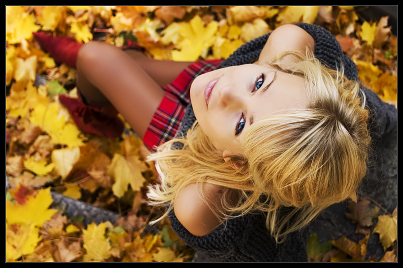 eyes full of autumn  | blonde, nature, woman