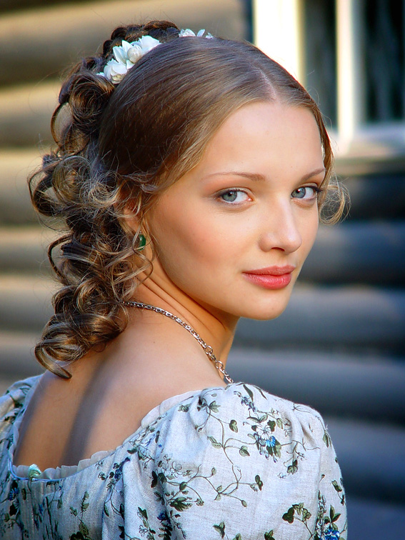 She looked back to... | woman, nature, curls, flower