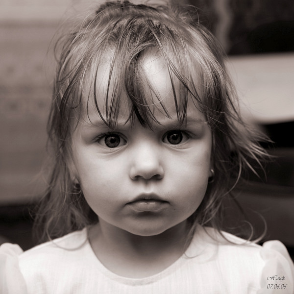 Serious | child, black and white