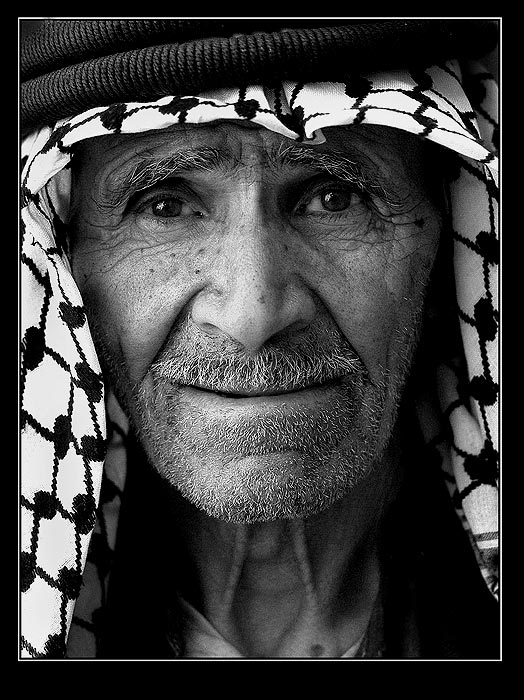 Portrait from Jerusalem | emotion, black and white, male, scarf