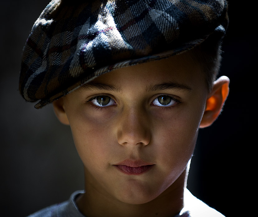 Son | child, hat, backlight