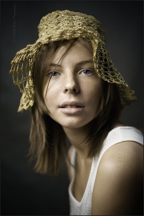 Nastasya | woman, desaturation, freckles, hat