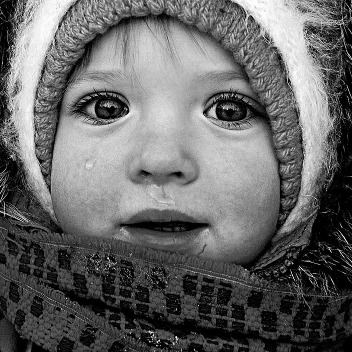Sweetheart | black and white, emotion, child, hat