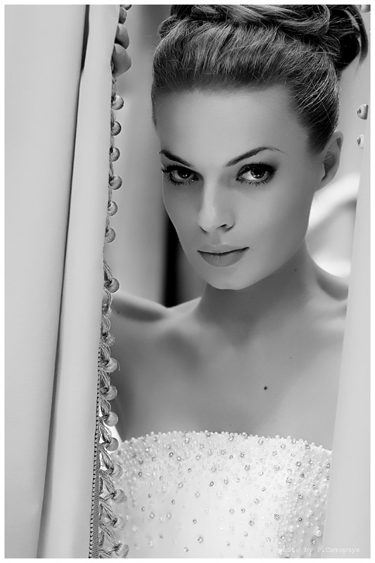 Masha | woman, black and white, high key