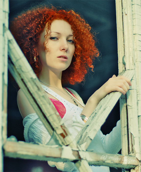 The sunniest | woman, curls, redhead