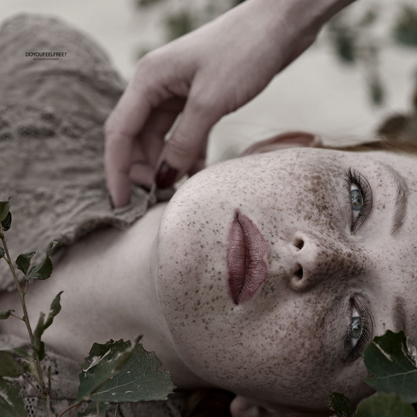 Cold Summer | desaturation, nature, hand, woman, freckles