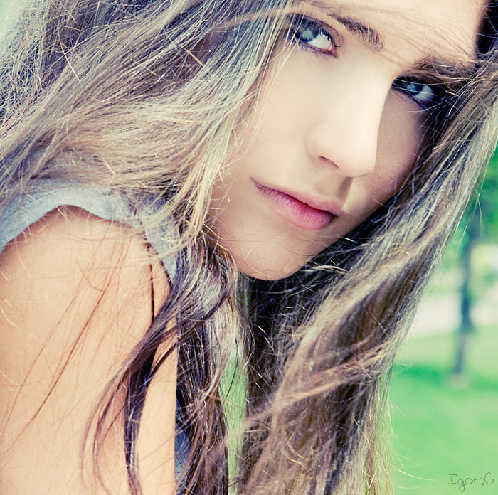 Spring in the garden | woman, nature, hair