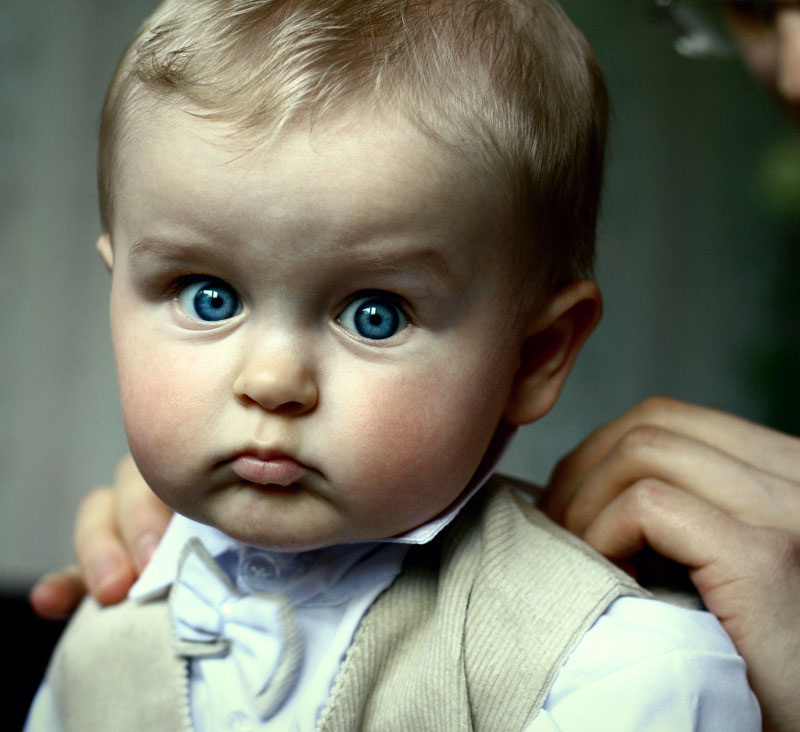 Going out | hand, blonde, child