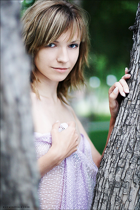 Irishka | nature, hand, woman