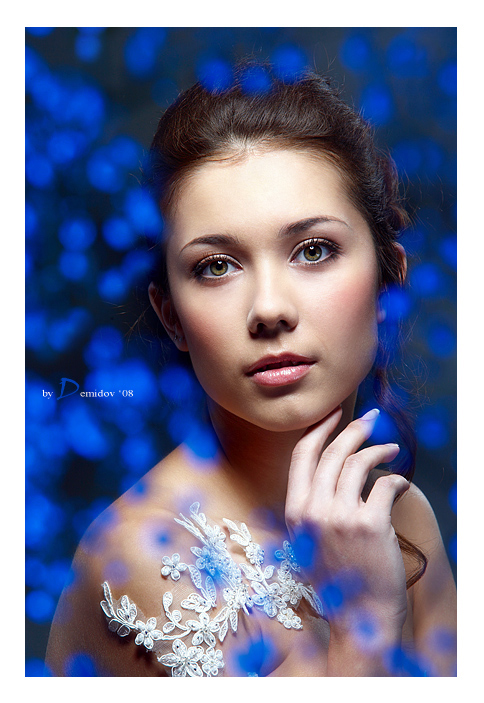 Blue fog | woman, hand, shoulder