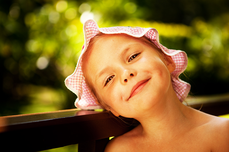 Absolute happiness | nature, child, hat, emotion