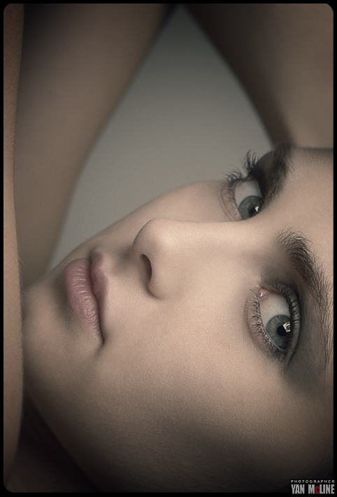 Sinking in your eyes | blue eyes, woman, close-up