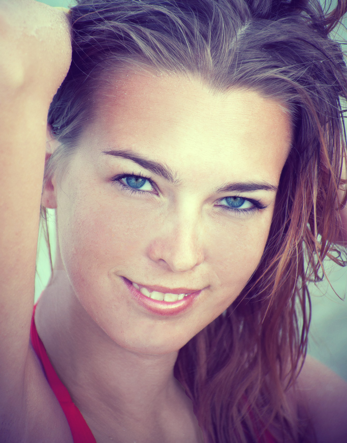 Fresh and natural | blue eyes, close-up