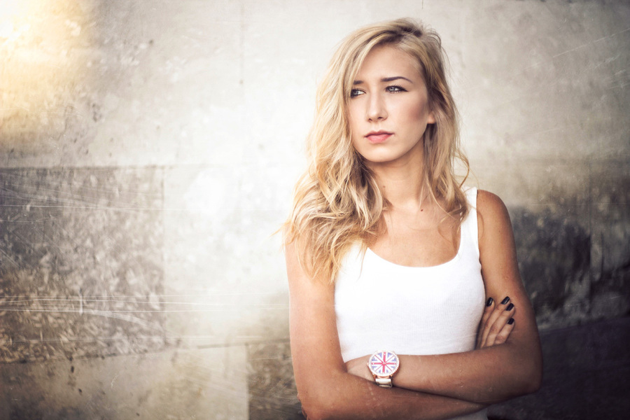 Girl in a white T-shirt | girl, white T-shirt, union jack, wall