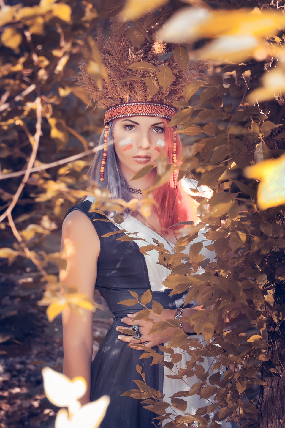 Girl with polish flags | polish flag, pretty girl, autumn, fallen leafs