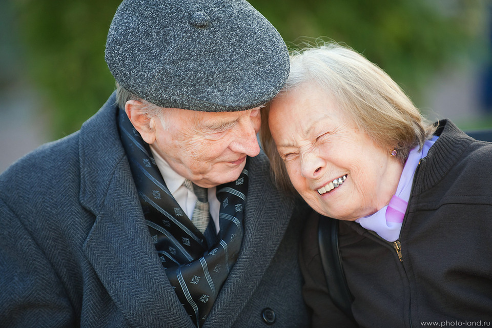 Granparents | grandparents, iron tooth, hat, coat