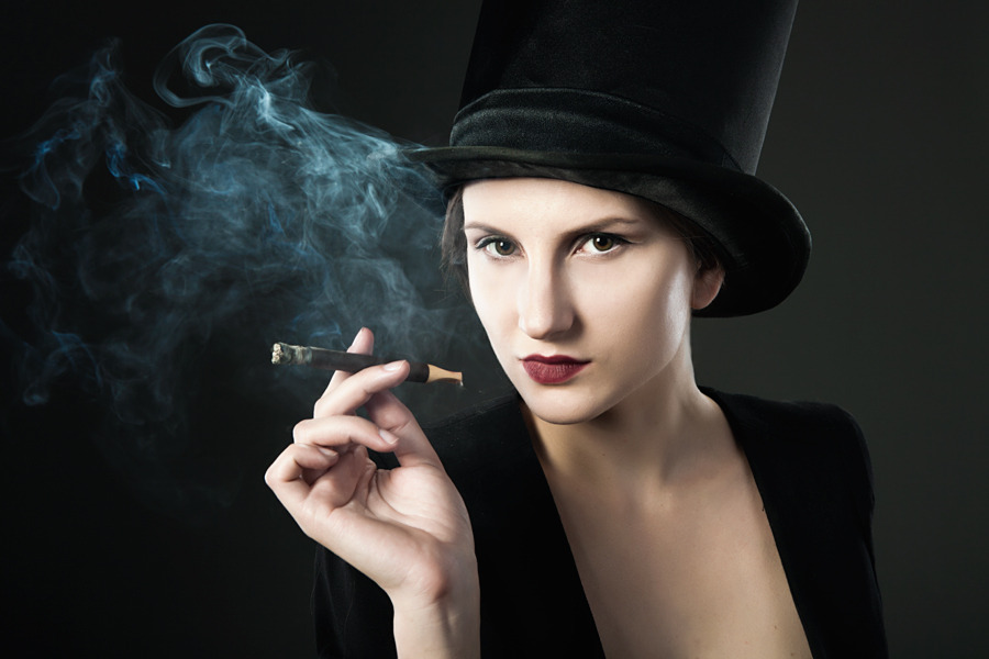 Smoking hot | sigar, smoker, top hat, model