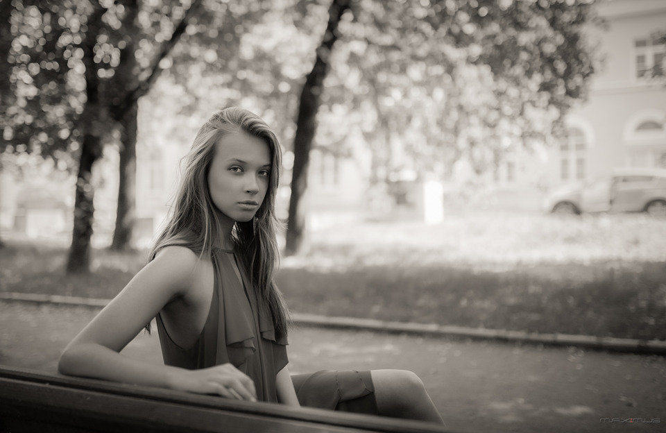 Sitting on a banch | banch, nature, portrait, black & white
