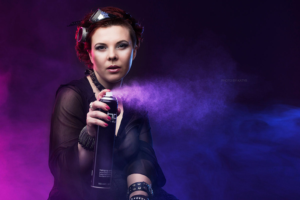 Welder giril in neon lights looking for lasers | laser, weler, girl, female model, fog, cute