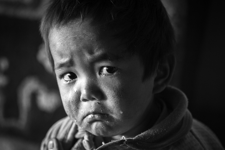 A boy from Tibet | cry, boy, Tibet, black and white