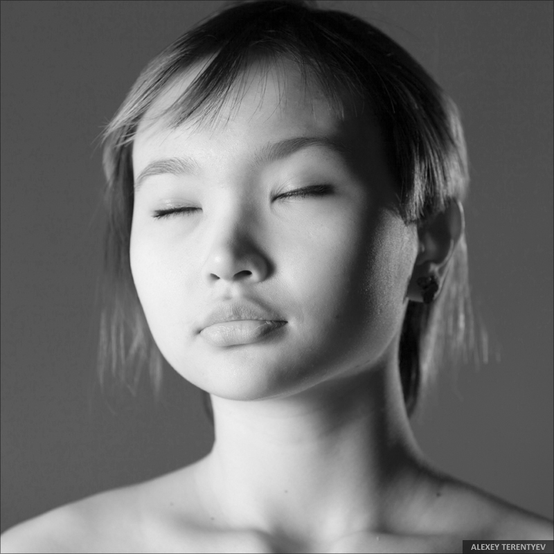 Slant eyed girl  | slant eyed, black & white, full-face portrait