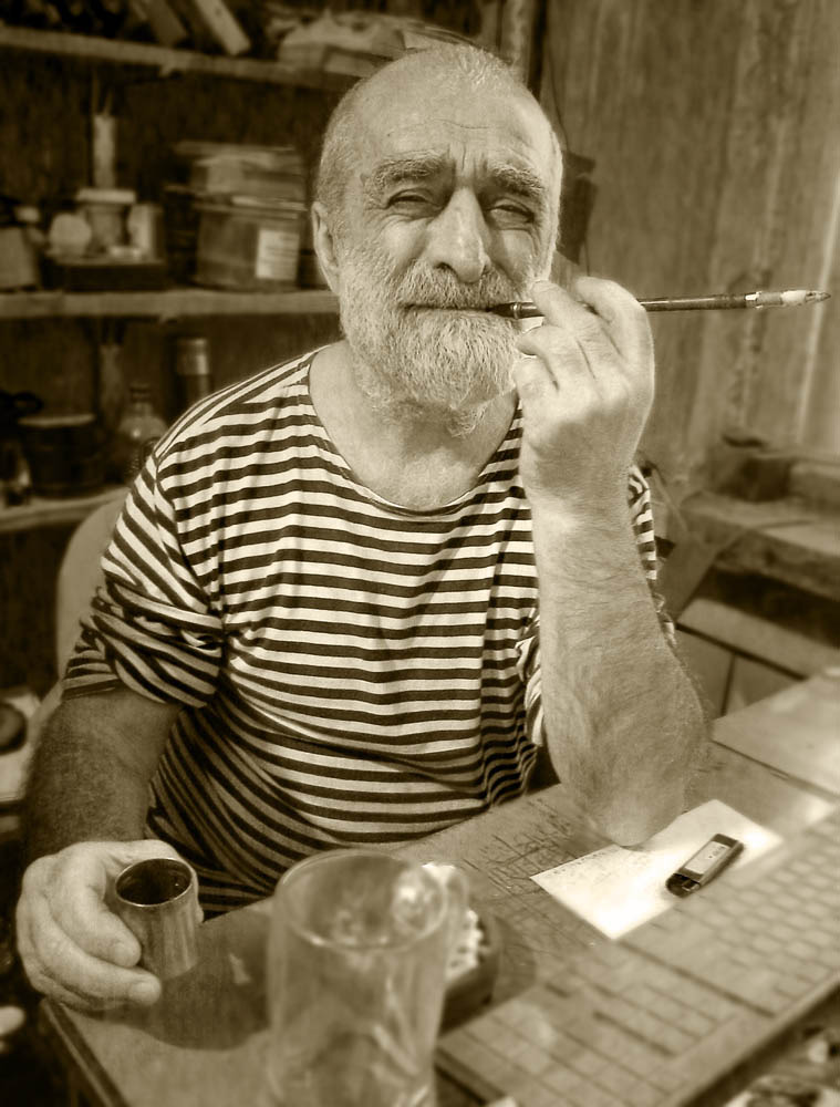 Portrait of an old man | portrait, man, old, sailor shirt, cigarette, smoke, beard, grey, glass, room