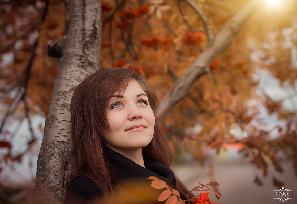 Autumn photoshoot of a happy girl  | happy, girl, autumn, park